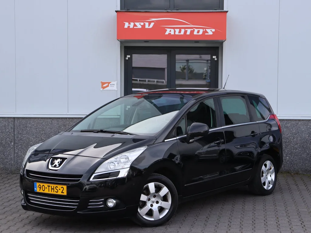 Peugeot 5008 (2012) — foto 1