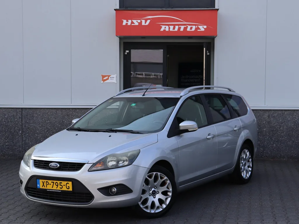 Ford Focus (2010) — foto 1