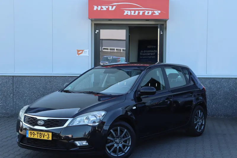 Kia Ceed (2012)