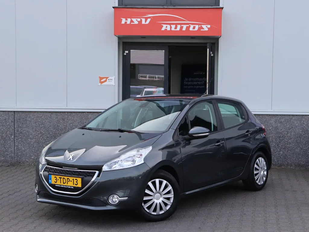 Peugeot 208 (2014) — foto 1