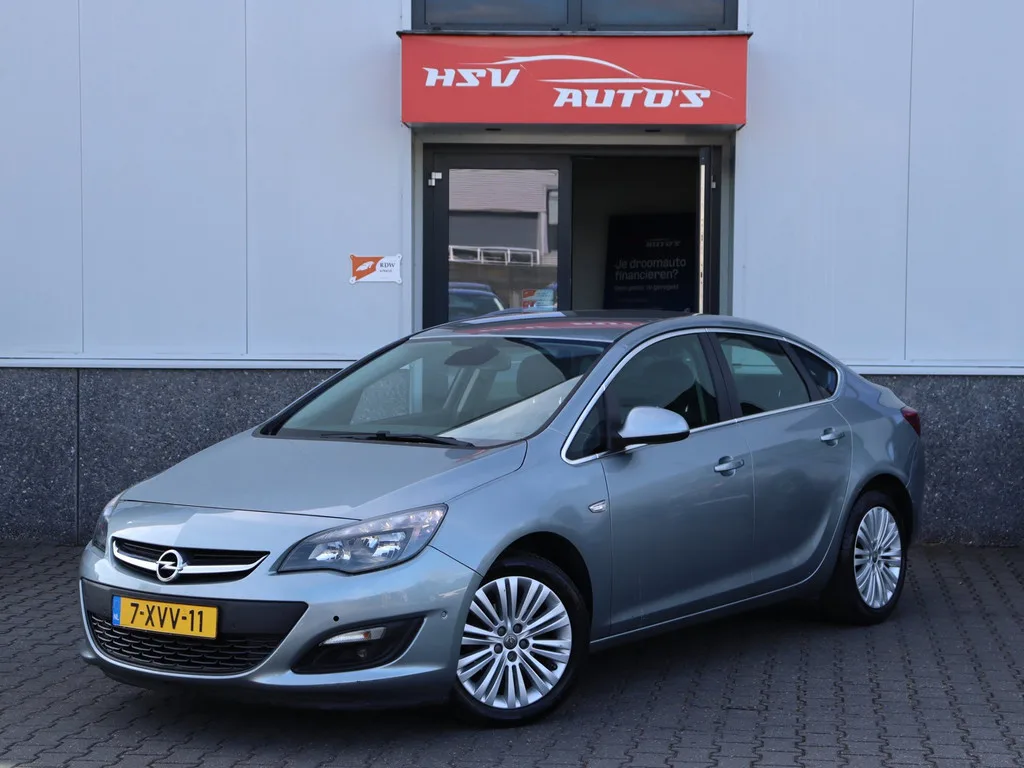 Opel Astra (2014) — foto 1