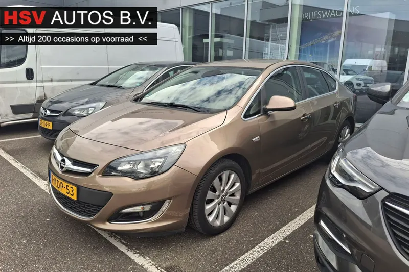Opel Astra (2013)