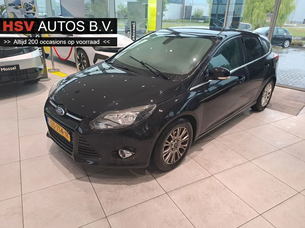 Ford Focus (2013) — foto 1