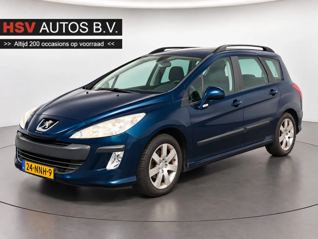 Peugeot 308 (2010) — foto 1