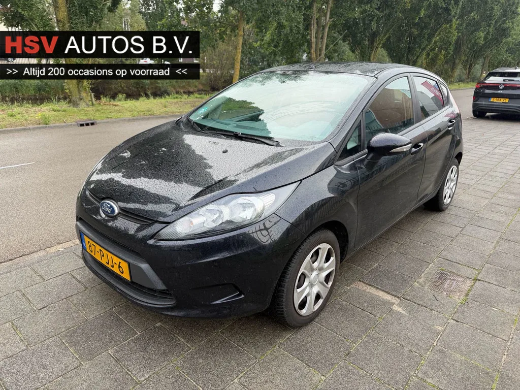Ford Fiesta (2011) — foto 1