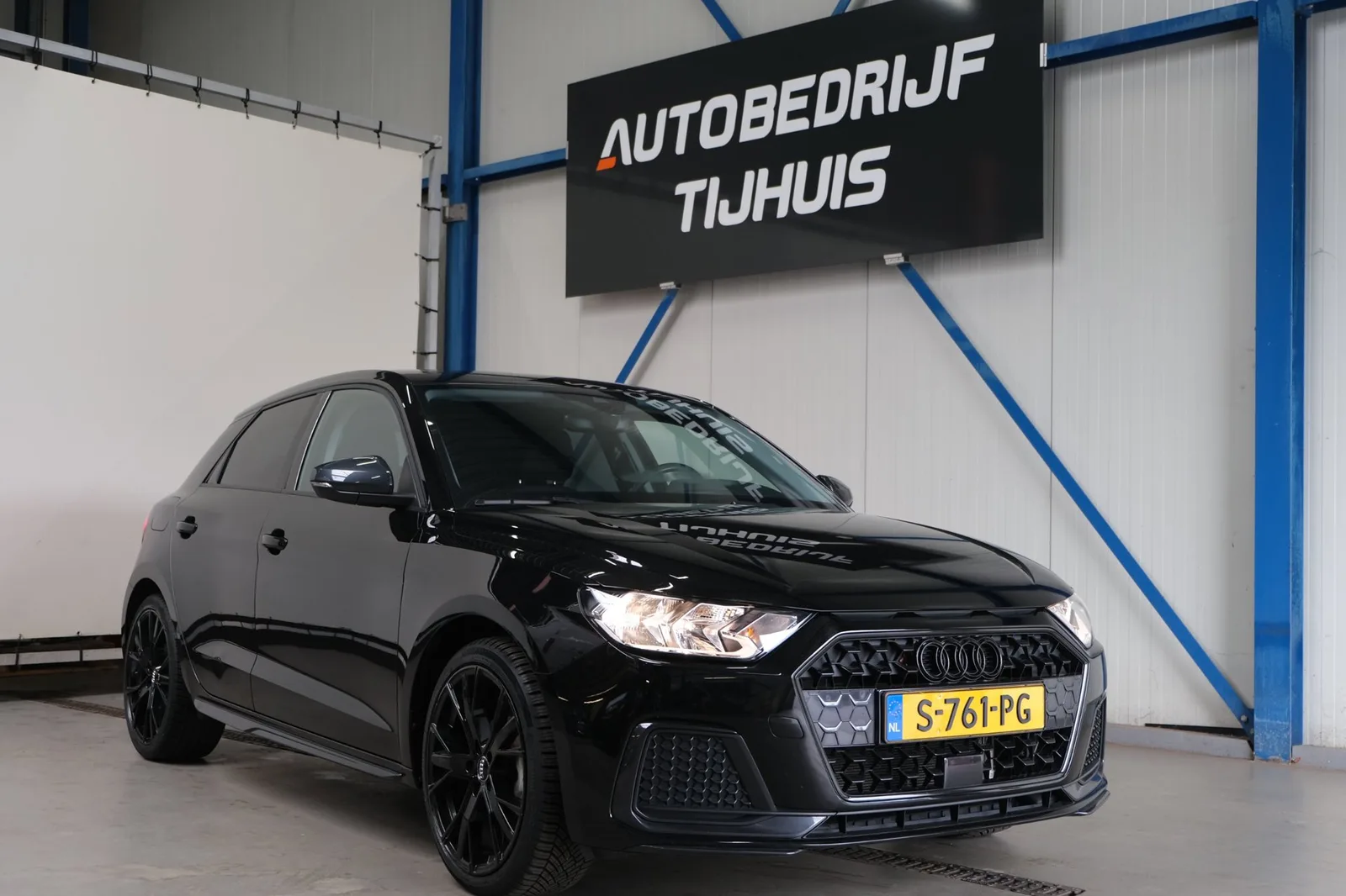 Audi A1 (2023) — foto 1