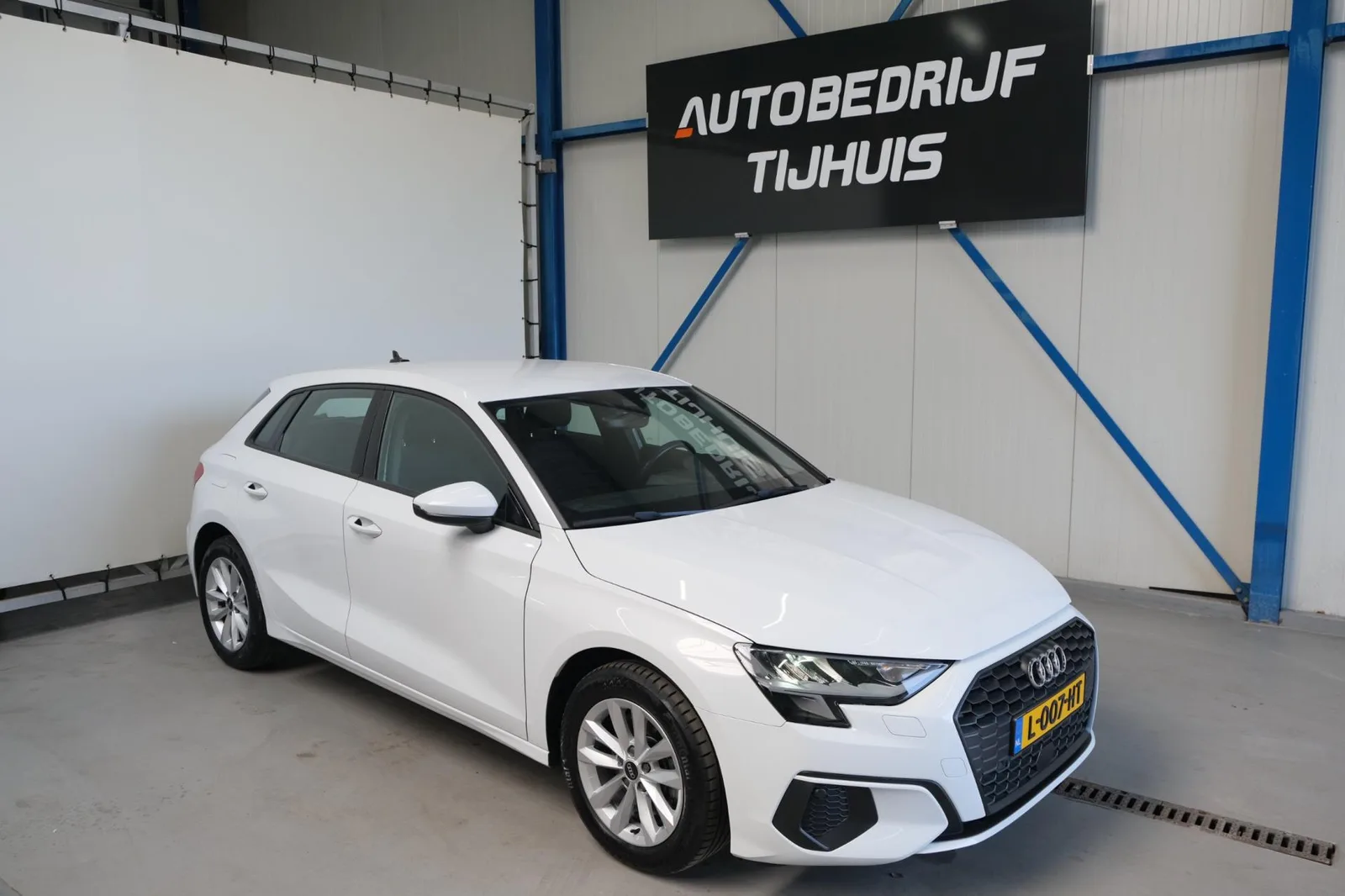 Audi A3 (2021) — foto 1