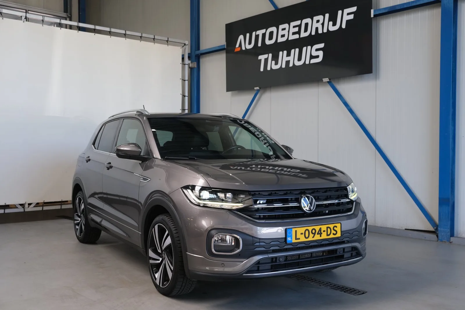 Volkswagen T-Cross (2021) — foto 1