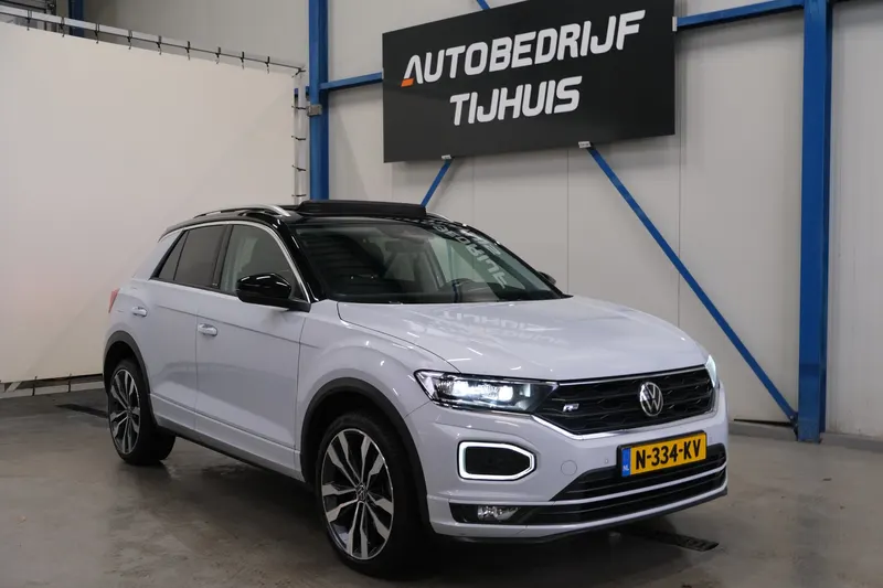 Volkswagen T-Roc (2021)