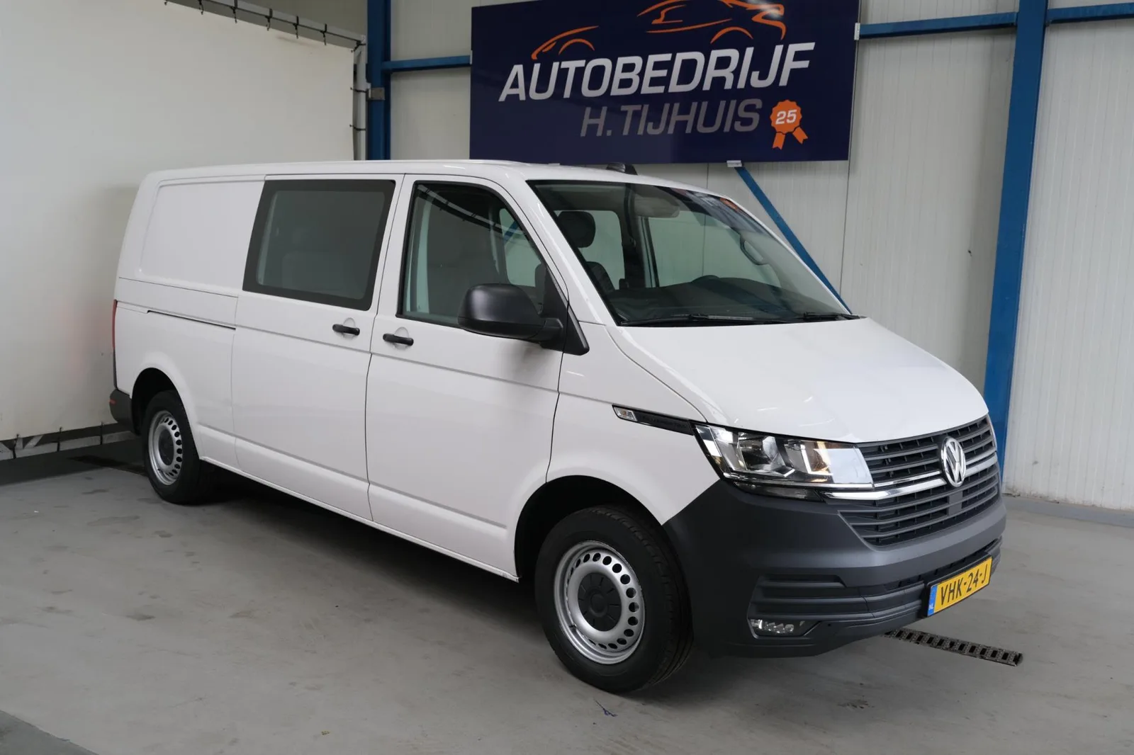 Volkswagen Transporter (2020) — foto 1