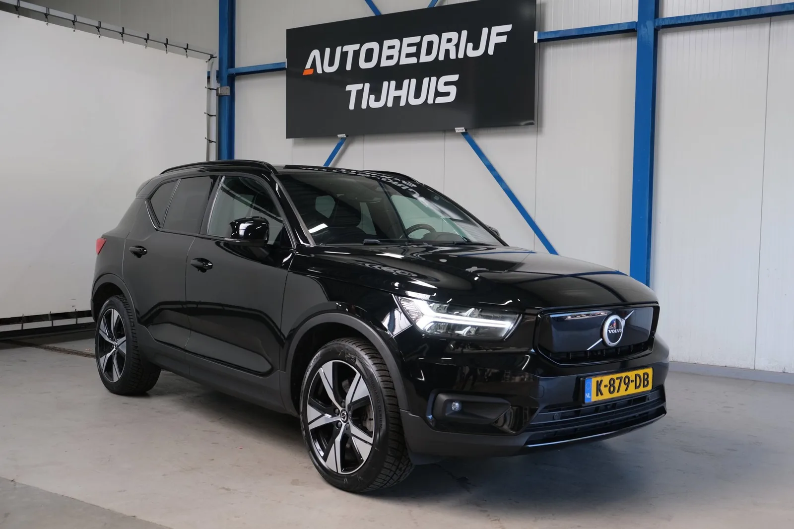 Volvo XC40 (2020) — foto 1