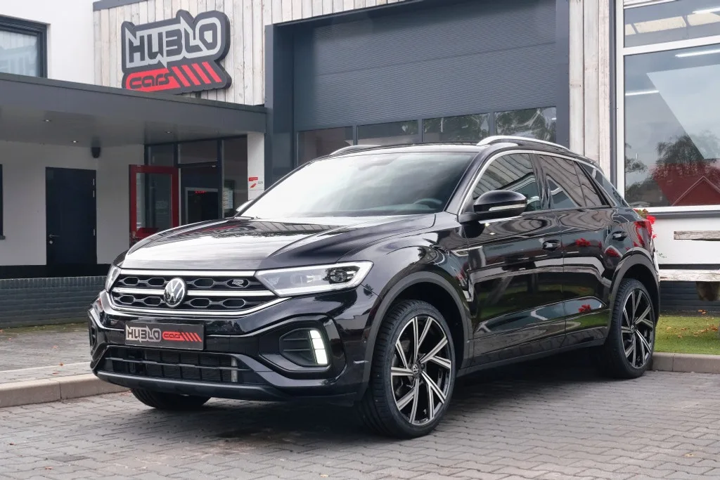 Volkswagen T-Roc (2025) — foto 1