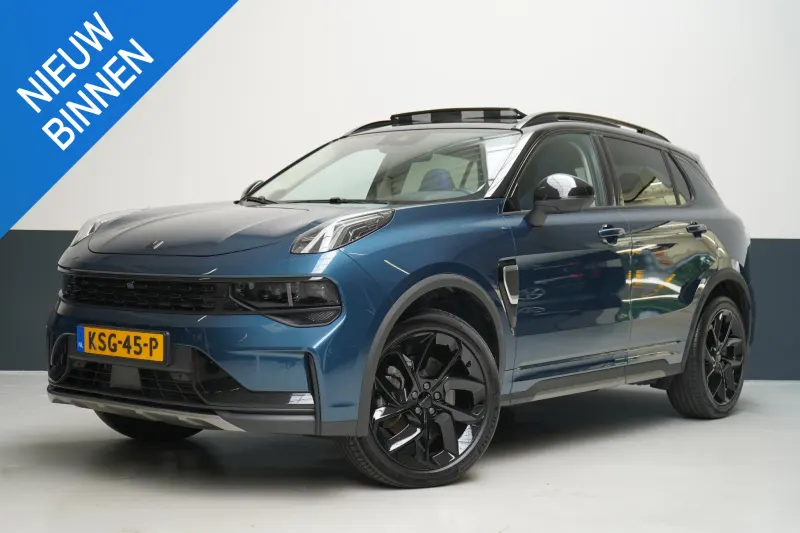 Lynk & Co 01 (2022)