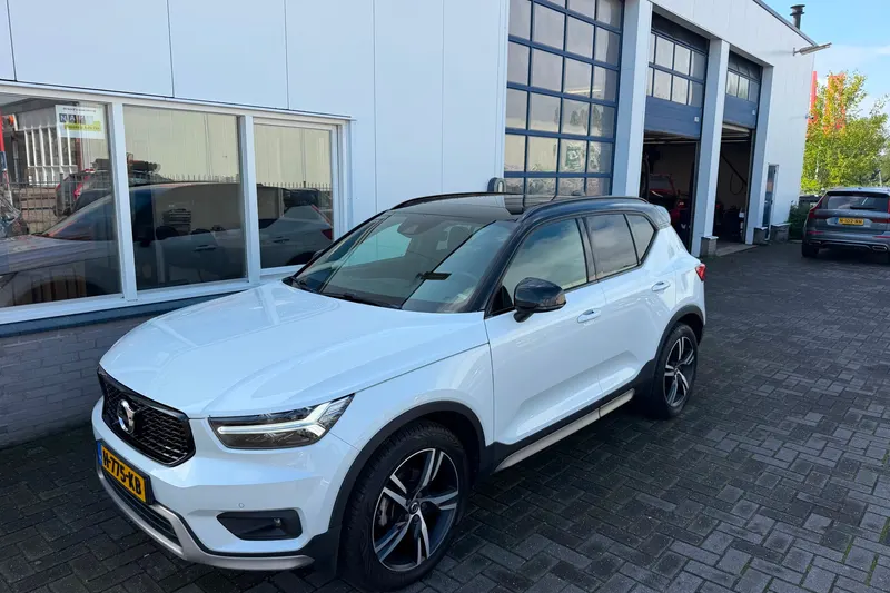 Volvo XC40 (2020)
