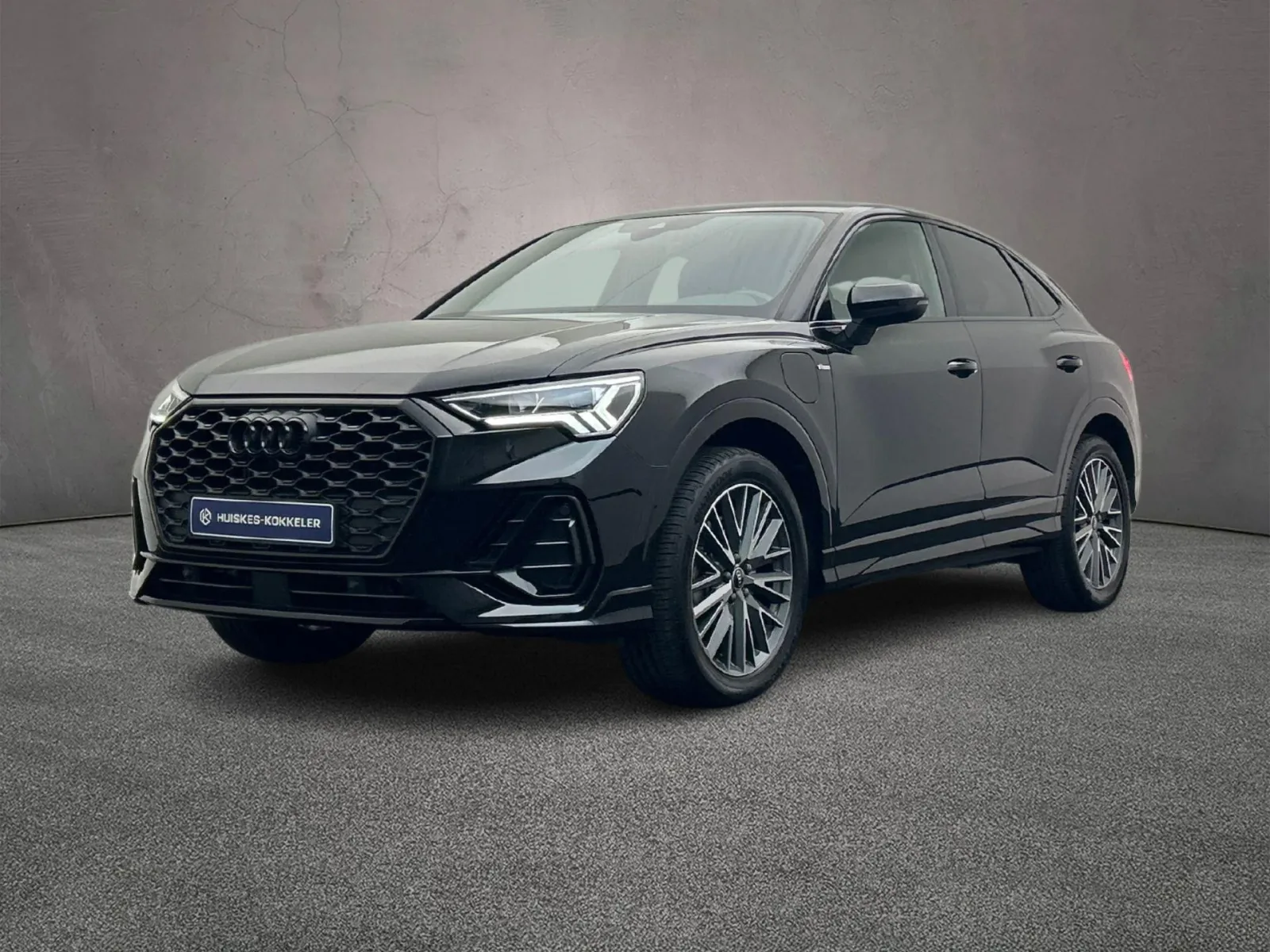 Audi Q3 Sportback (2022) — foto 1