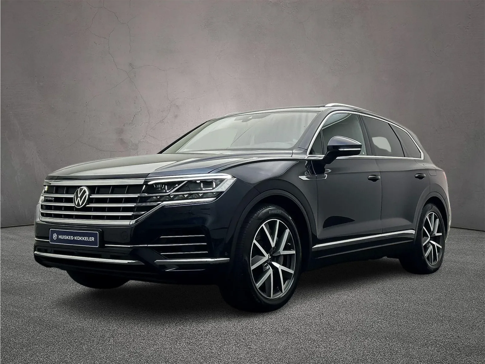 Volkswagen Touareg (2021) — foto 1
