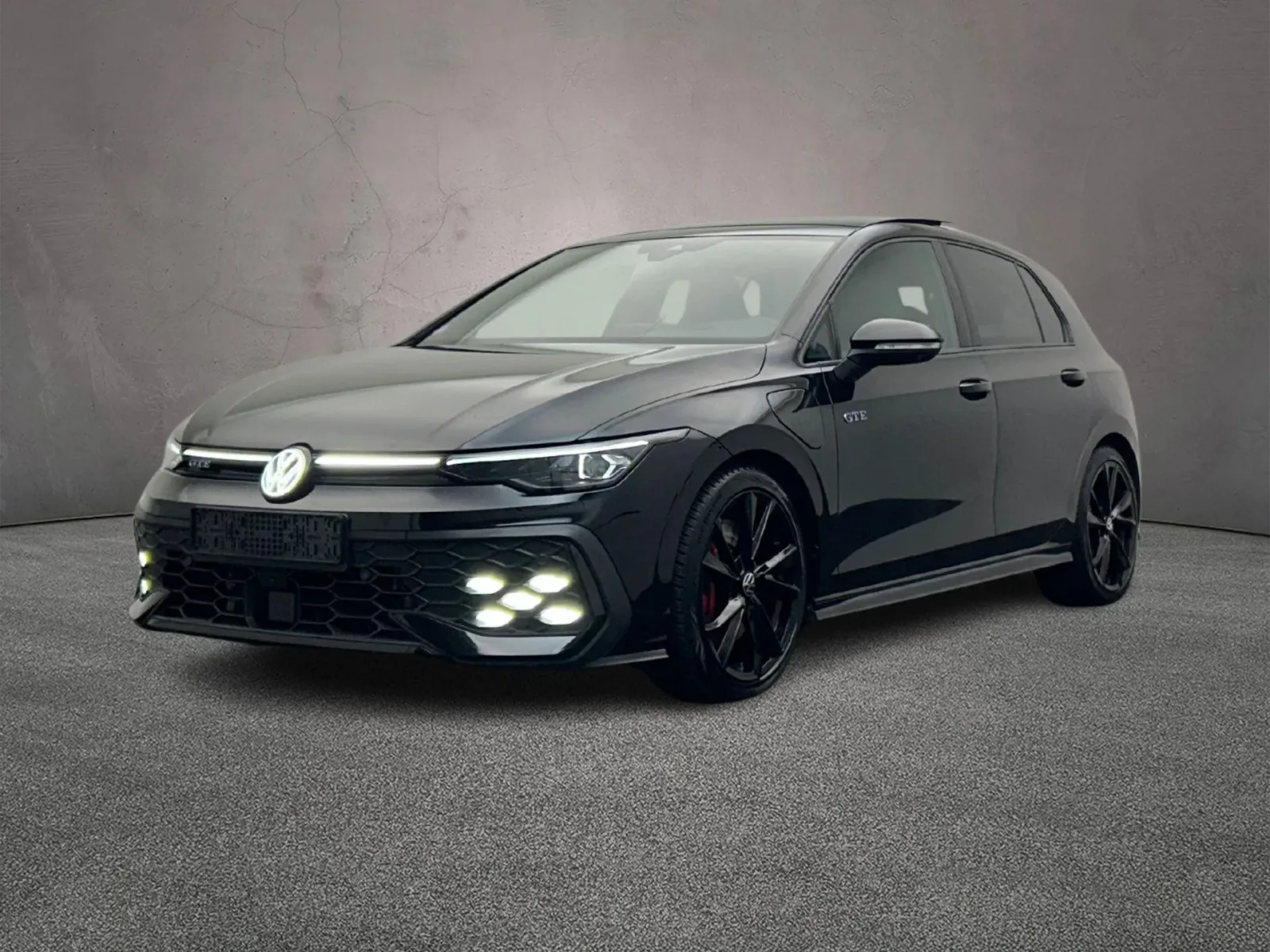 Volkswagen Golf (2024) — foto 1