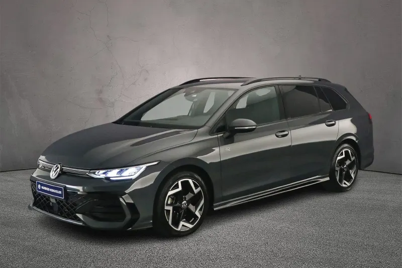 Volkswagen Golf (2025)