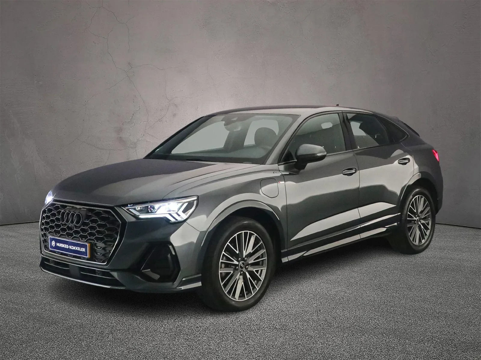 Audi Q3 Sportback (2021) — foto 1