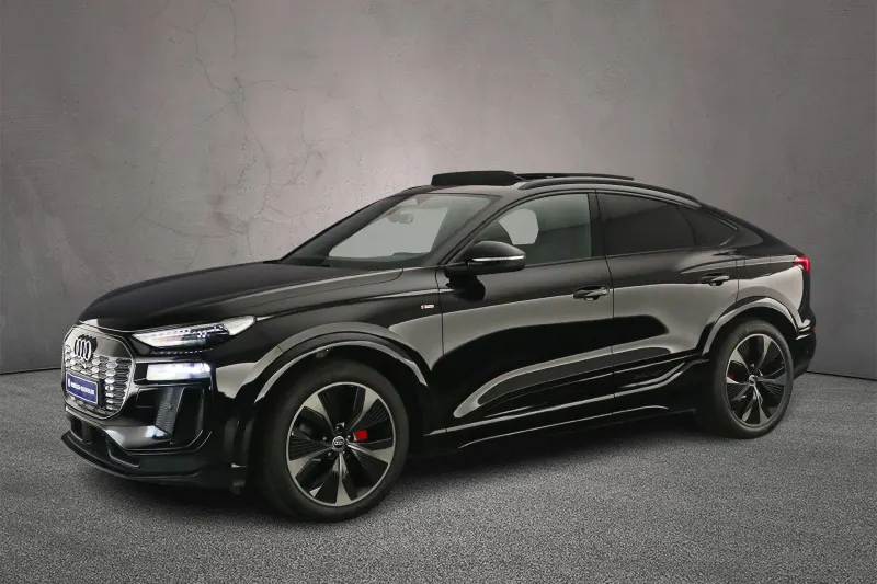 Audi Q6 e-tron (2025)