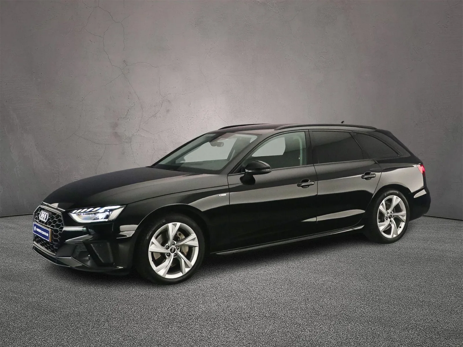 Audi A4 (2023) — foto 1