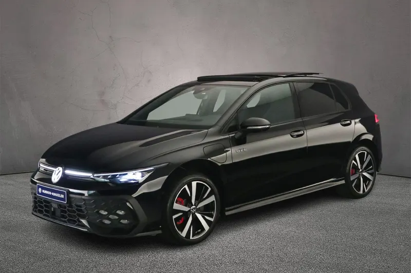Volkswagen Golf (2025)