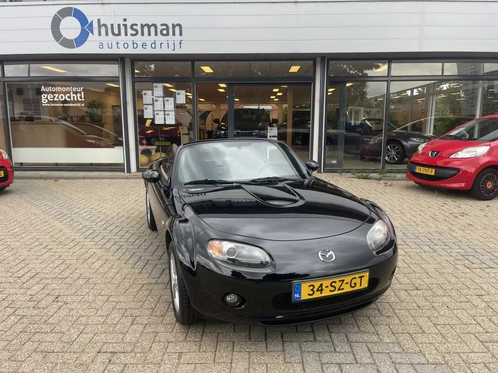 Mazda MX-5 (2006) — foto 1