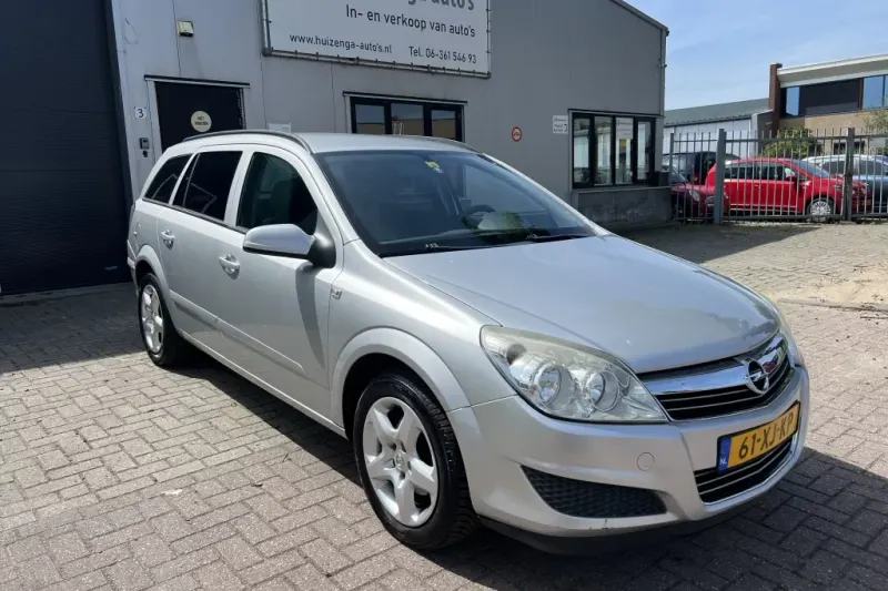Opel Astra (2007)