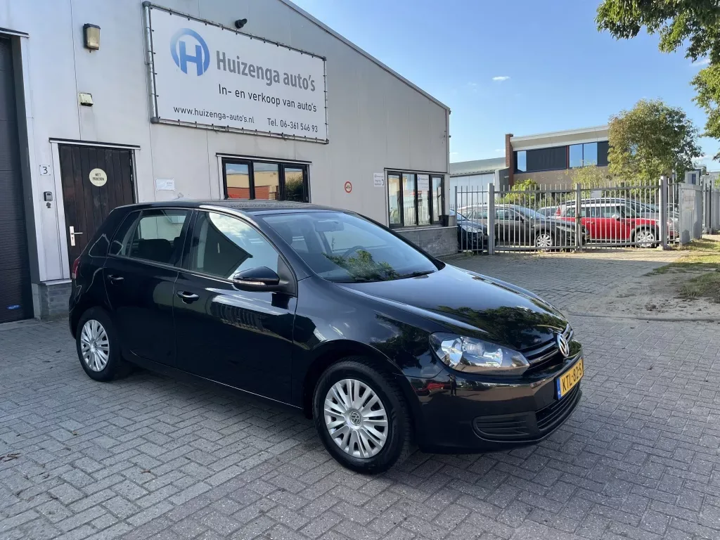 Volkswagen Golf (2009) — foto 1
