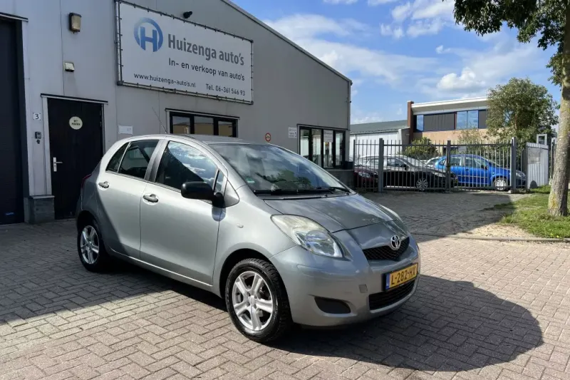 Toyota Yaris (2009)
