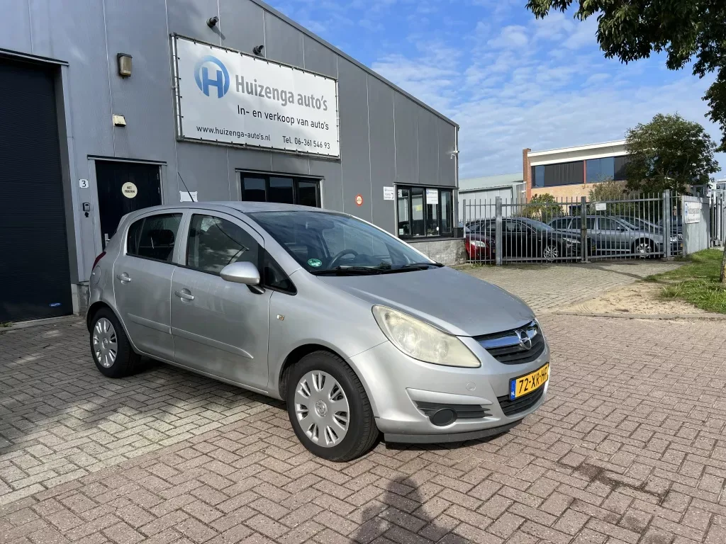 Opel Corsa (2007) — foto 1