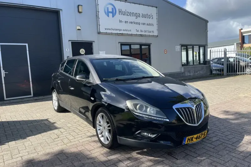 Lancia Delta (2010)