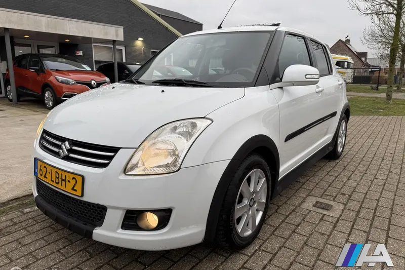Suzuki Swift (2010)