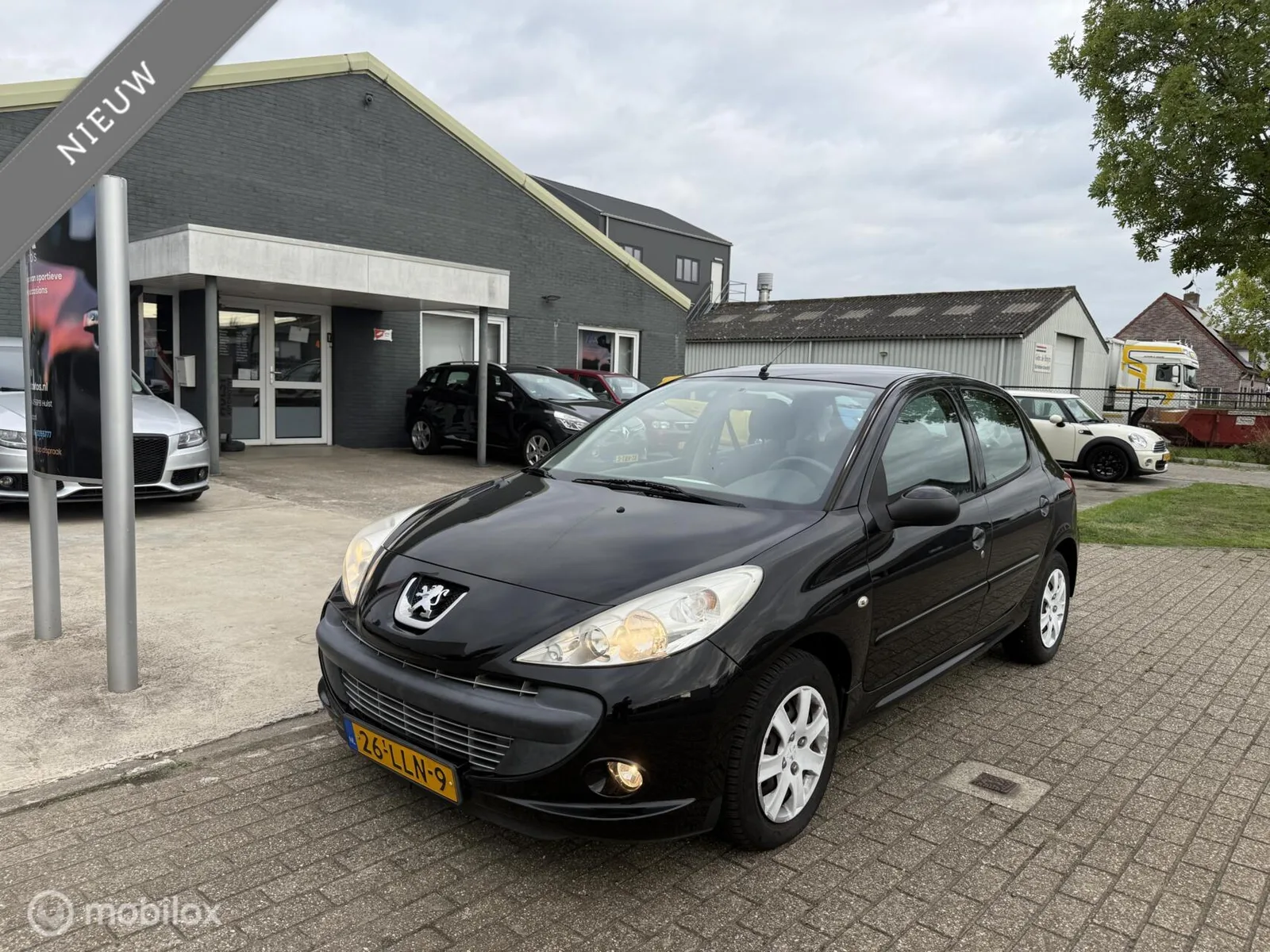 Peugeot 206+ (2010) — foto 1