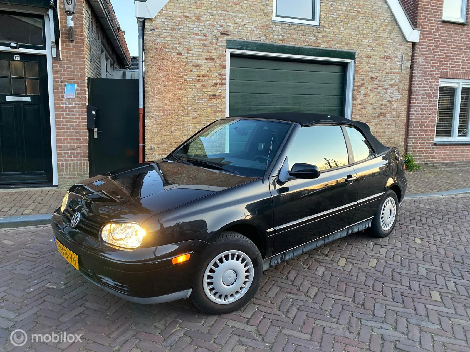 Volkswagen Golf (1999) — foto 1