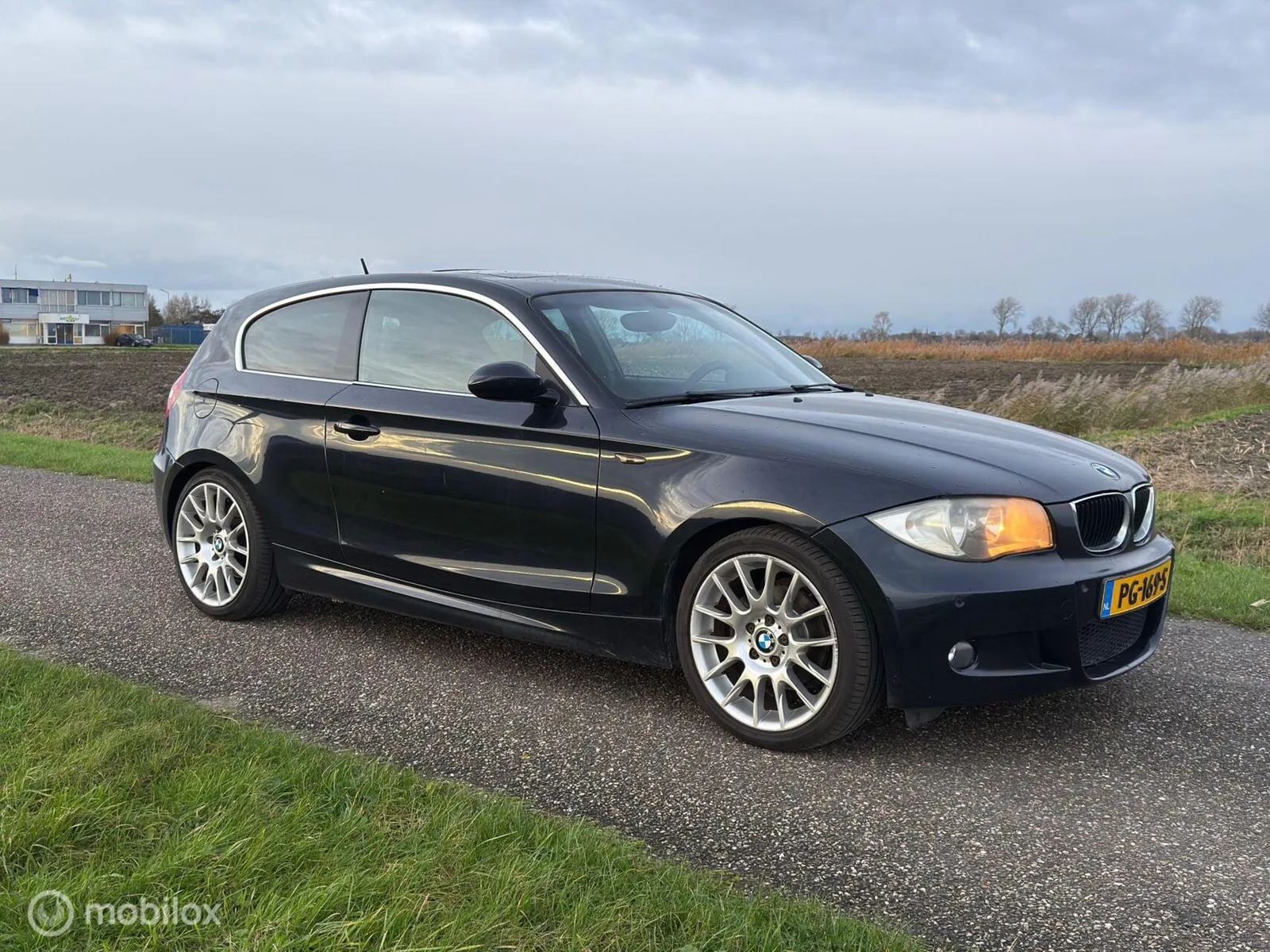 BMW 1-Serie (2007) — foto 1