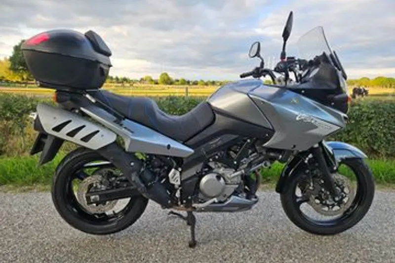 Suzuki V-Strom (2008)