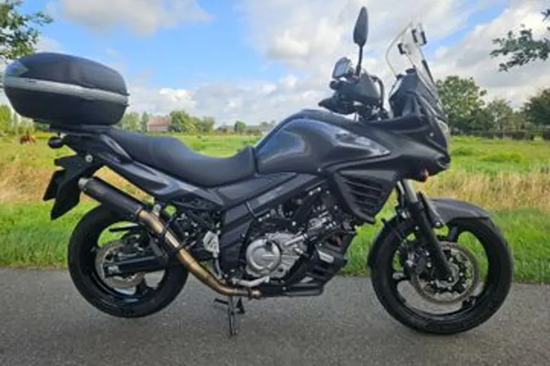 Suzuki V-Strom (2014)