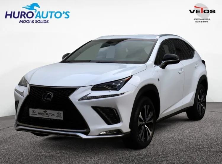 Lexus NX (2018) — foto 1
