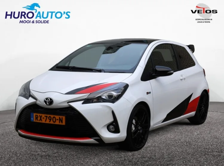 Toyota Yaris (2018) — foto 1