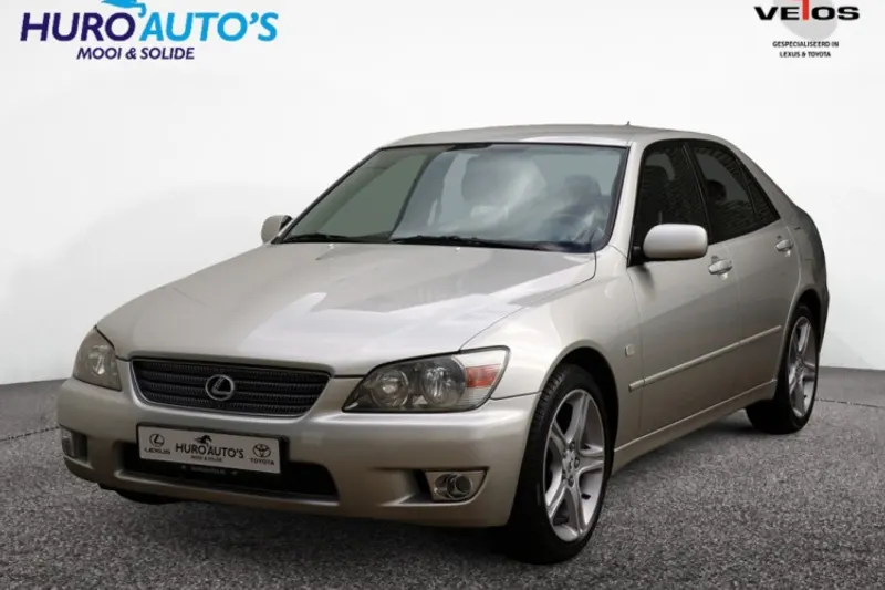 Lexus IS (1999)