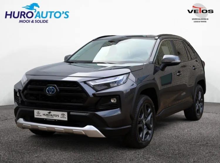 Toyota RAV4 (2023) — foto 1