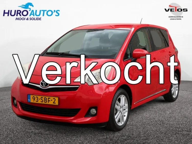 Toyota Verso S (2011) — foto 1
