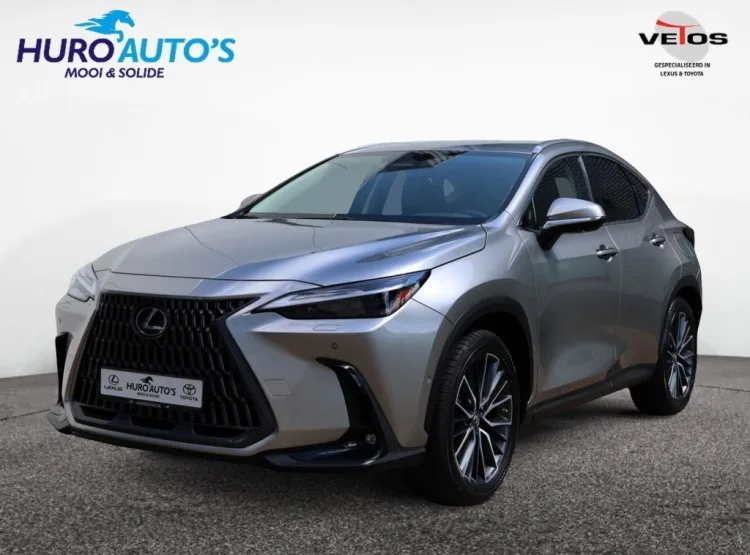 Lexus NX (2022) — foto 1