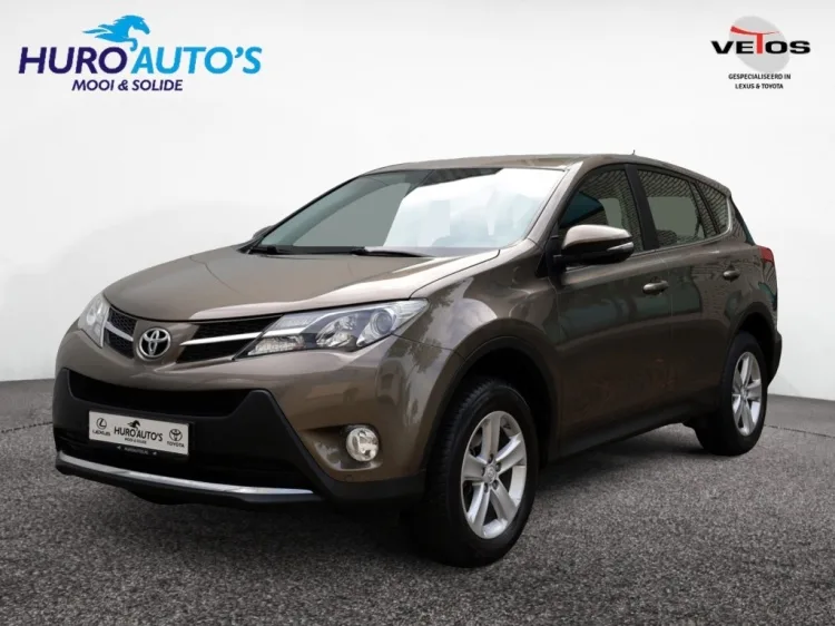 Toyota RAV4 (2014) — foto 1