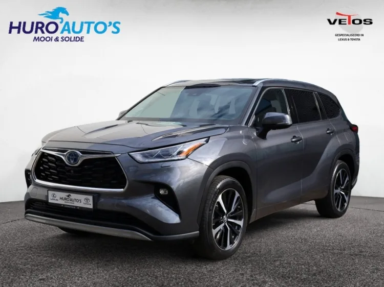 Toyota Highlander (2022) — foto 1