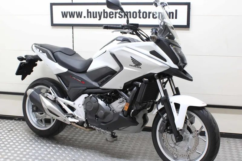 Honda NC750X (2018)