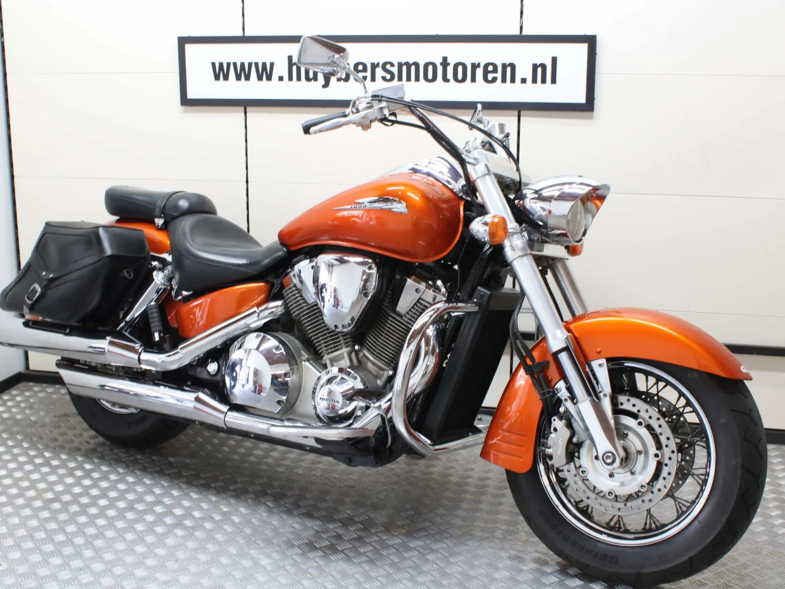 Honda VTX 1300 (2002) — foto 1