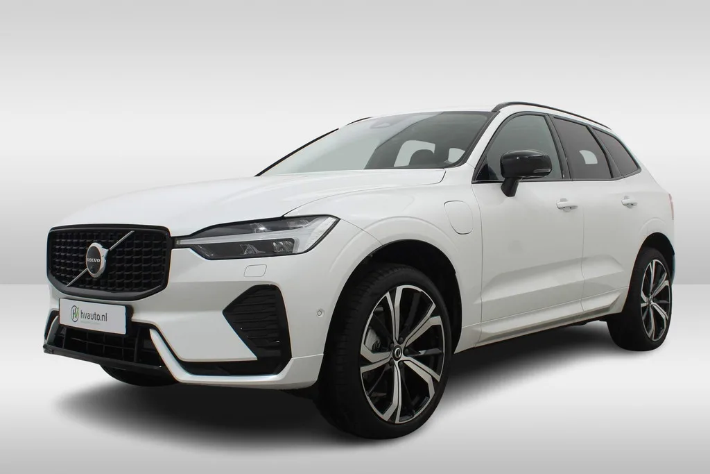 Volvo XC60 (2025) — foto 1