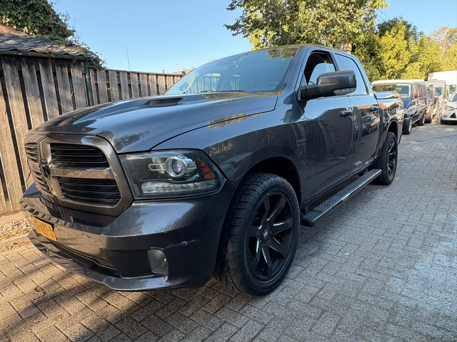 Dodge RAM (2016) — foto 1
